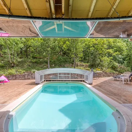 D'hotes Cans A Bed & Breakfast