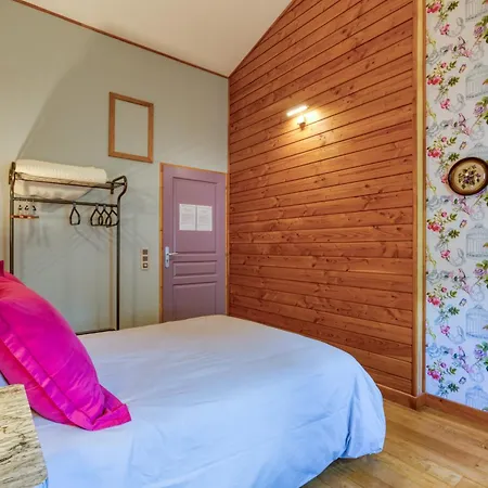 D'hotes Cans A 3*